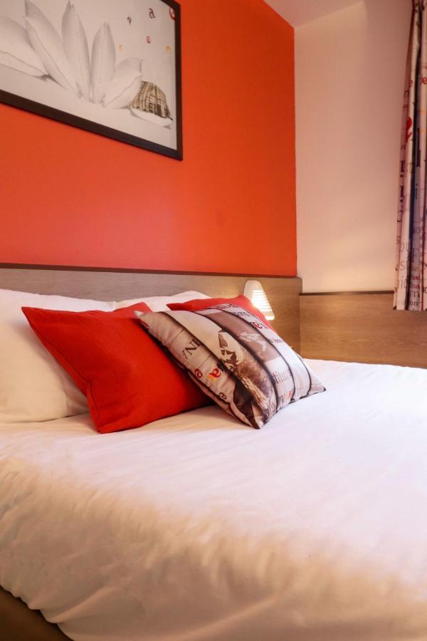 Ace Hotel Travel Athee Sur Cher Екстер'єр фото