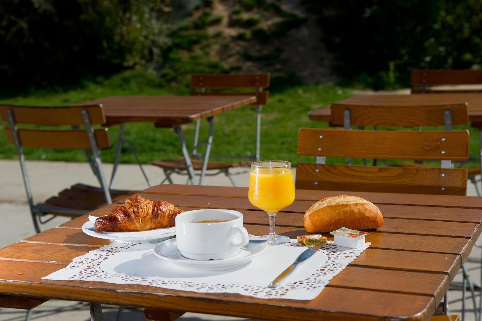 Ace Hotel Travel Athee Sur Cher Екстер'єр фото